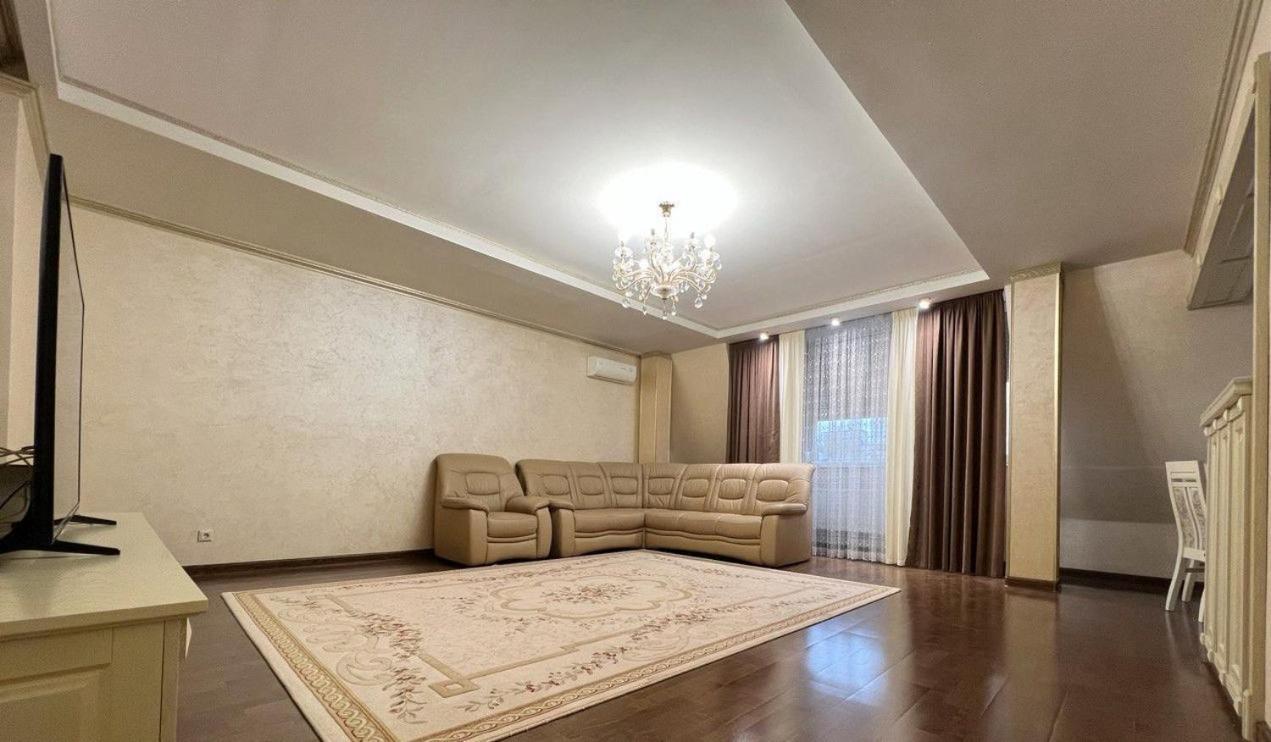 Cathedral Park And Pedestrian Zone Ultracentral Cozy Apartment In Chisinau Eksteriør bilde