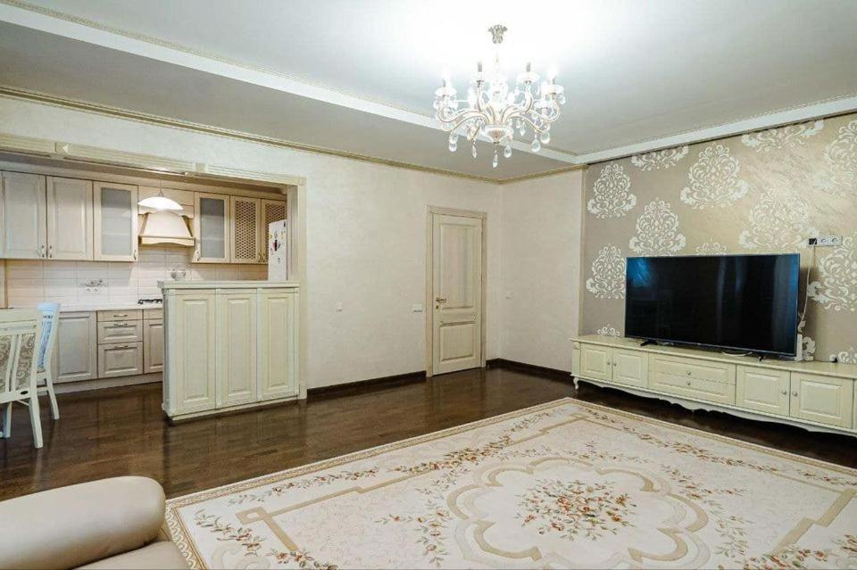 Cathedral Park And Pedestrian Zone Ultracentral Cozy Apartment In Chisinau Eksteriør bilde